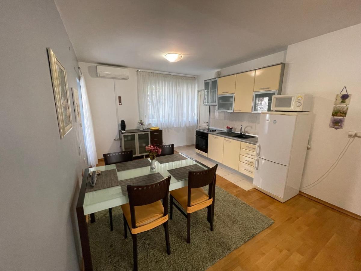 Old Town Seafront Zadar Apartment Exterior photo